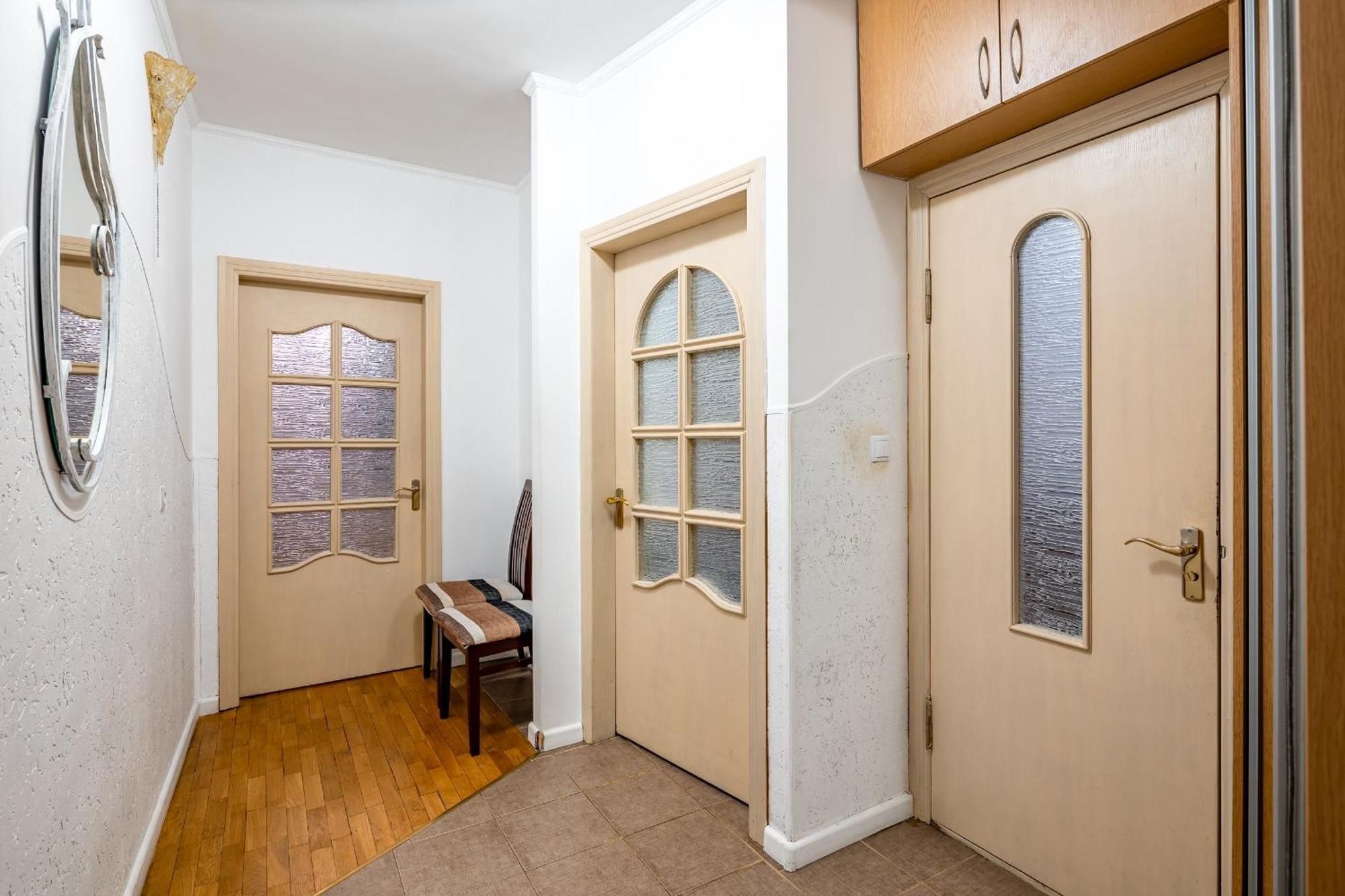 Just Another Comfy On The Main Squere. 2 Bedrooms, Own Heating, Ac * Lviv